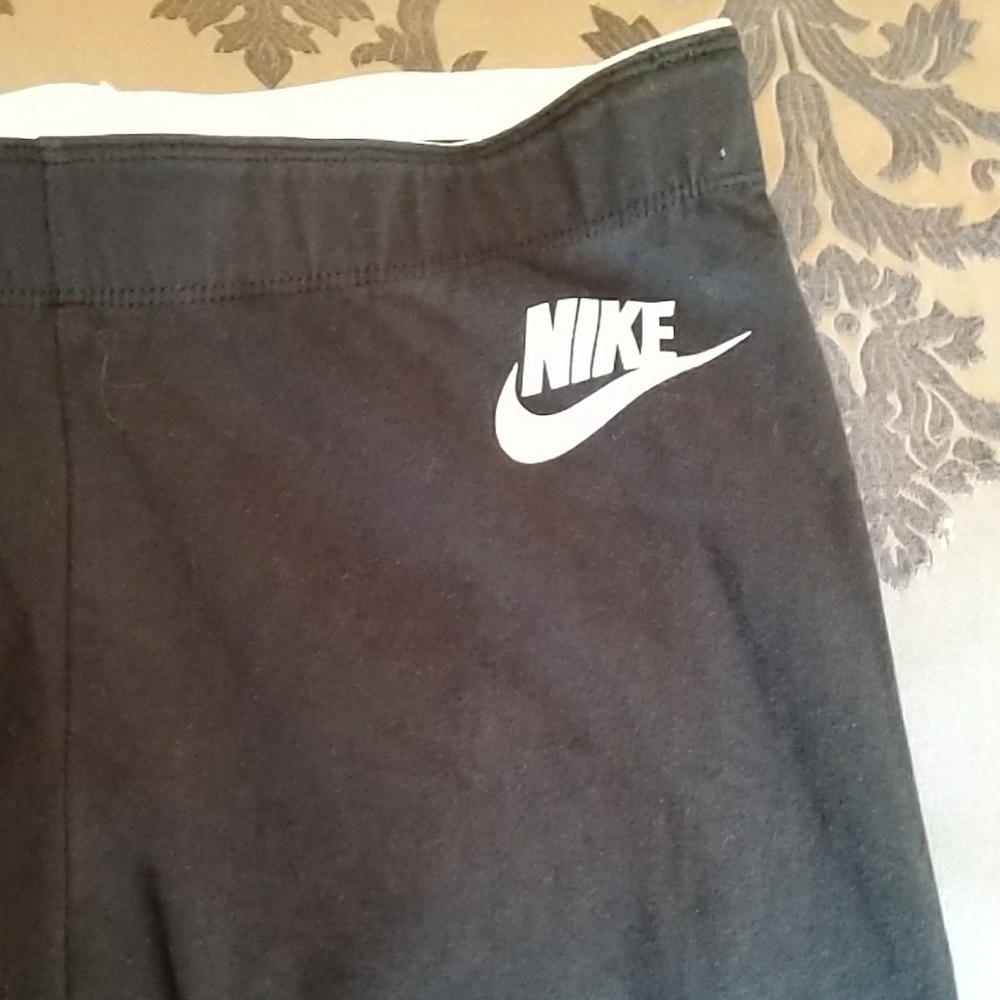Nike leggings